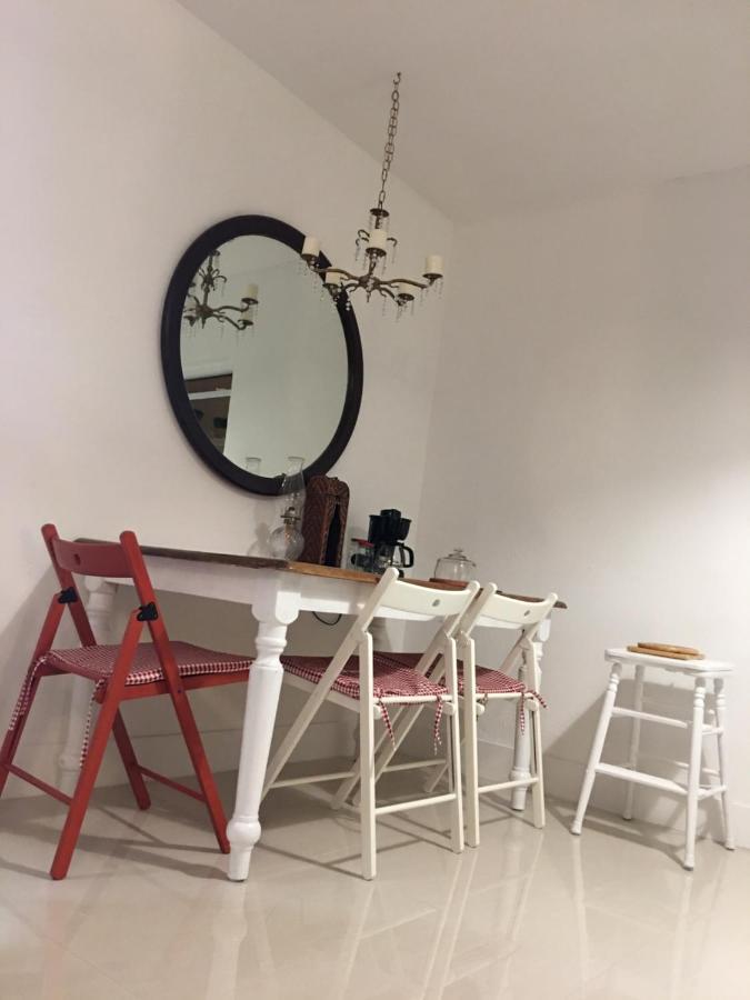 Private Studio Blocks From Coconut Grove Маями Екстериор снимка